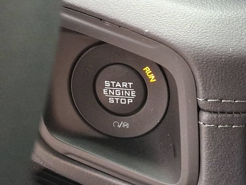 Used 2026 Jeep Wrangler Rubicon w/ Safety Group AWD/4WD image 23