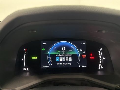 Used 2025 Toyota Camry SE w/ Multimedia Upgrade Package image 31