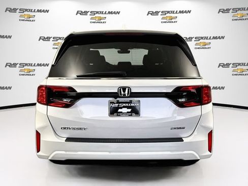 Used 2025 Honda Odyssey EX-L image 6