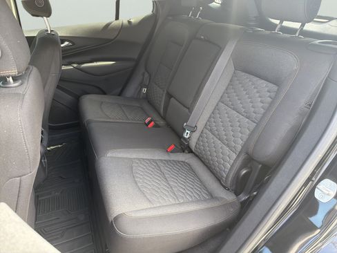 Used 2020 Chevrolet Equinox LT FWD image 22