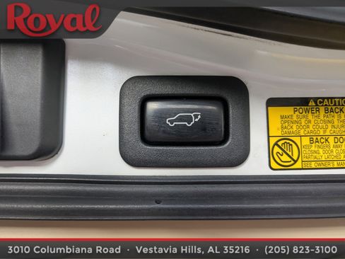 Used 2013 Lexus LX 570 4WD image 16