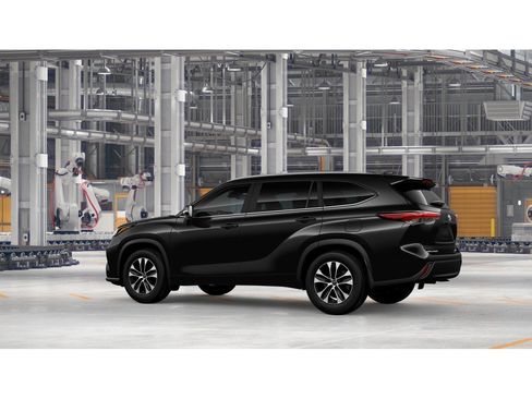 New 2026 Toyota Highlander XLE AWD/4WD image 5