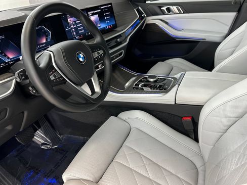 Certified 2024 BMW X5 sDrive40i w/ Parking Assistance Package RWD image 4