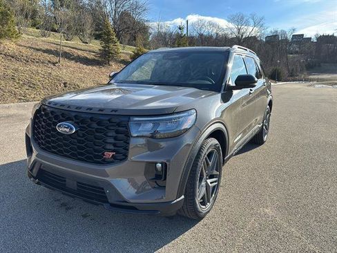 New 2026 Ford Explorer ST w/ Sun And Sound Package AWD/4WD image 8