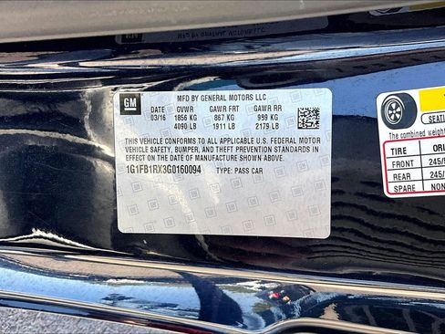 Used 2016 Chevrolet Camaro LT RWD image 32