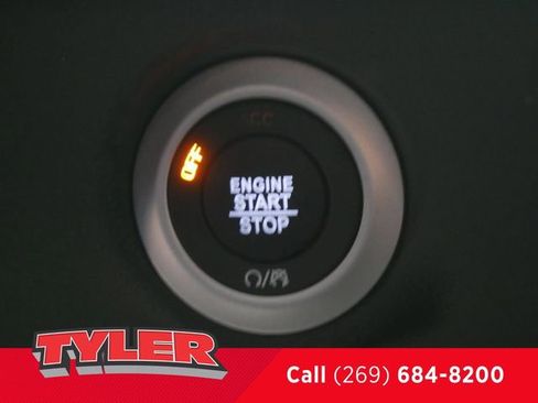 New 2026 Chrysler Pacifica Select image 29