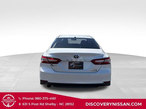 Used 2018 Toyota Camry XLE w/ Protection Package (Q2) FWD image 7