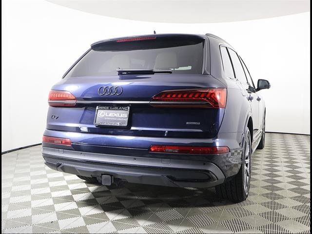 Used 2023 Audi Q7 2.0T Premium Plus w/ Premium Plus Package AWD/4WD image 5