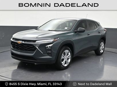 Used 2025 Chevrolet Trax LS