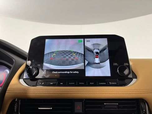 Used 2021 Nissan Rogue Platinum FWD image 27