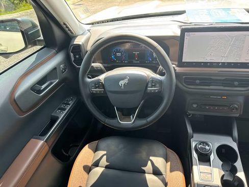 Used 2025 Ford Bronco Sport Outer Banks w/ Outer Banks Tech Package+ AWD/4WD image 18