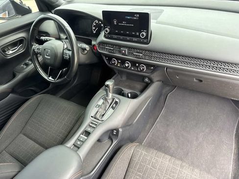 Used 2024 Honda HR-V Sport image 12
