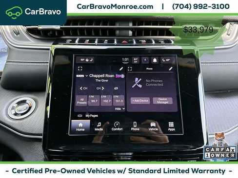 Used 2024 Jeep Grand Cherokee Altitude AWD/4WD image 15