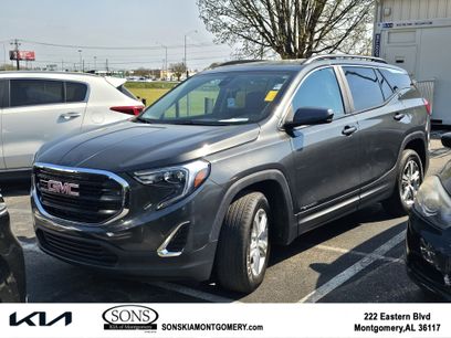 Used 2021 GMC Terrain SLE w/ Driver Convenience Package