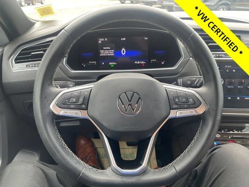 Certified 2022 Volkswagen Tiguan SE AWD/4WD image 27