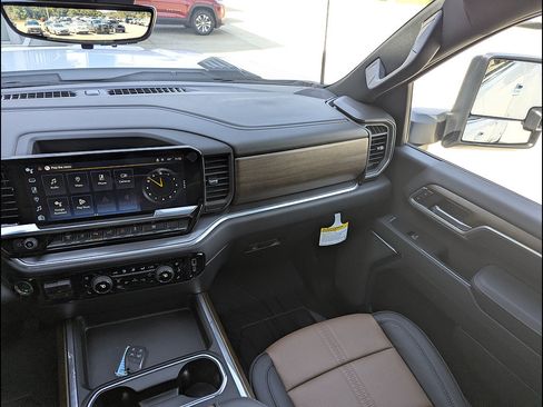 New 2026 Chevrolet Silverado 3500 High Country w/ High Country Premium Package AWD/4WD image 22