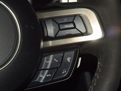 Used 2022 Ford Mustang Shelby GT500 w/ Technology Package image 41