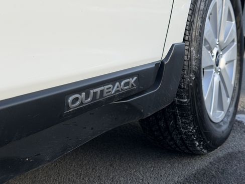 Used 2018 Subaru Outback 2.5i image 31