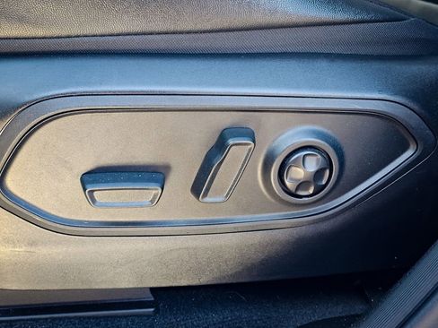 Certified 2024 Jeep Grand Cherokee L Limited image 15