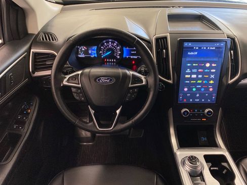 Used 2022 Ford Edge SEL w/ Convenience Package image 13