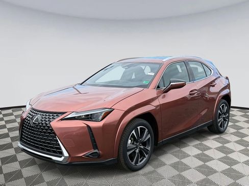 Used 2025 Lexus UX 300h AWD image 5
