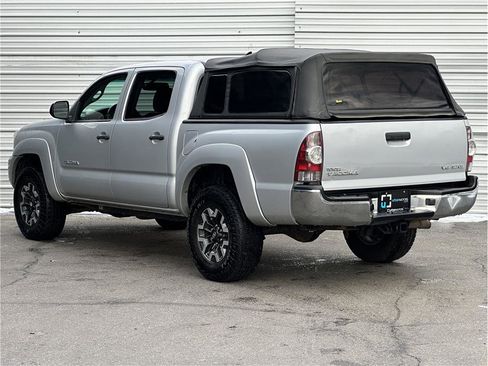 Used 2012 Toyota Tacoma 4x4 Double Cab image 3