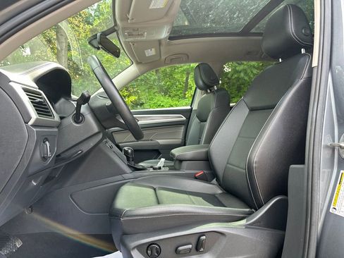 Certified 2023 Volkswagen Atlas SE w/ Panoramic Sunroof Package AWD/4WD image 8