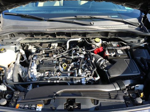 Used 2022 Ford Escape SE image 23