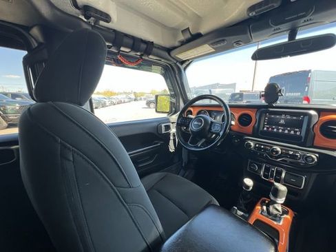 Used 2021 Jeep Wrangler Unlimited Sport AWD/4WD image 17