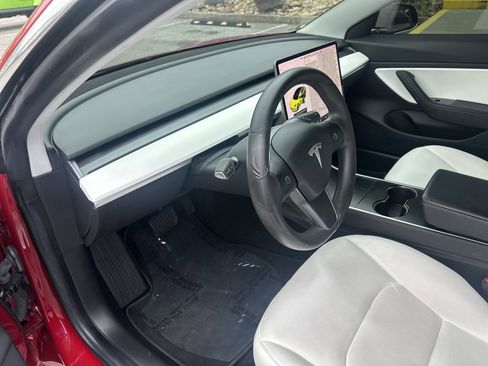 Used 2019 Tesla Model 3 Long Range image 15