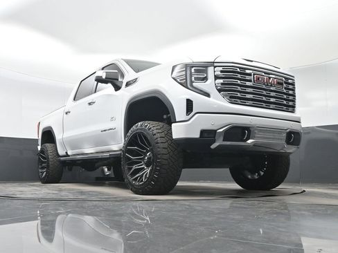 Used 2022 GMC Sierra 1500 Denali AWD/4WD image 33