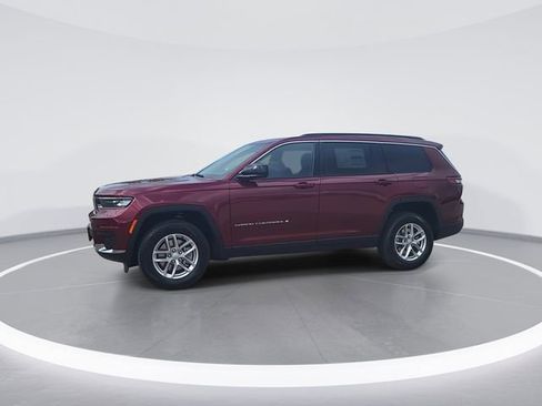 New 2026 Jeep Grand Cherokee L Laredo image 4