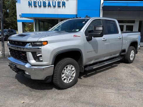 Used 2020 Chevrolet Silverado 3500 LT w/ All Star Edition AWD/4WD image 1