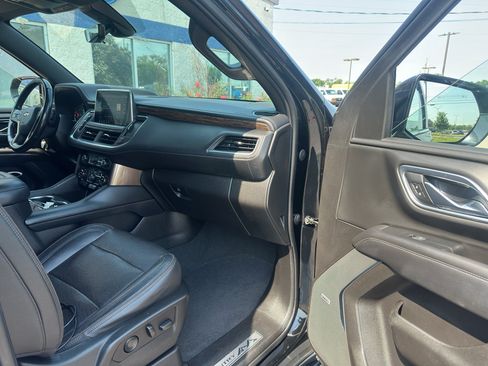 Used 2021 Chevrolet Tahoe High Country RWD image 10