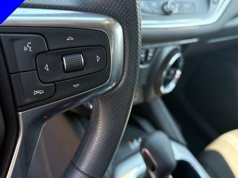 Used 2023 Chevrolet Blazer LT w/ Convenience Package FWD image 15
