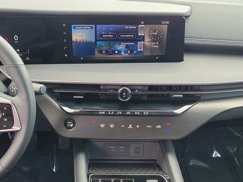 Used 2025 Nissan Murano SV image 24