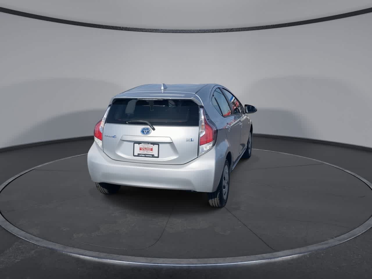 Used 2016 Toyota Prius C Two FWD image 8