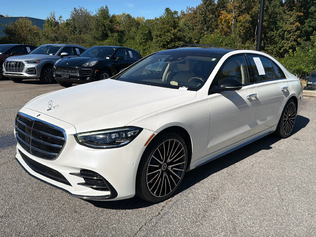 Used 2023 Mercedes-Benz S 580 4MATIC Sedan image 3