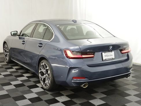 Used 2025 BMW 330i xDrive Sedan AWD/4WD image 16