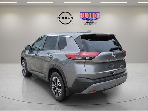 Used 2023 Nissan Rogue SV AWD/4WD image 4