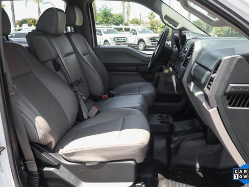 Used 2017 Ford F550 2WD Crew Cab Super Duty image 32
