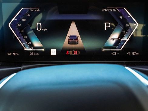 Used 2024 BMW i4 xDrive40i image 16