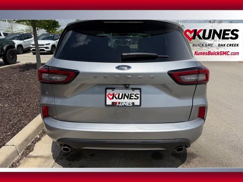 Used 2024 Ford Escape ST-Line FWD image 6