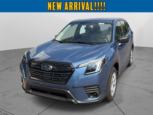 Used 2024 Subaru Forester AWD/4WD image 9