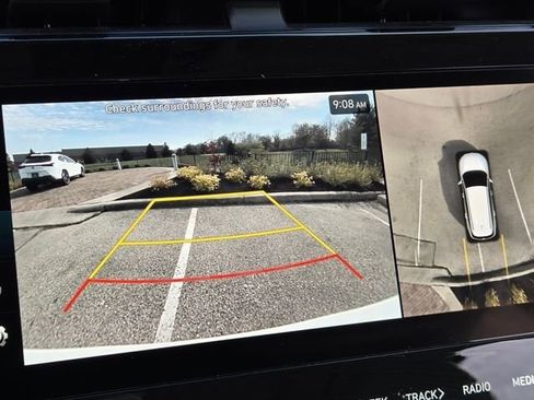 Used 2023 Hyundai Tucson Limited image 14