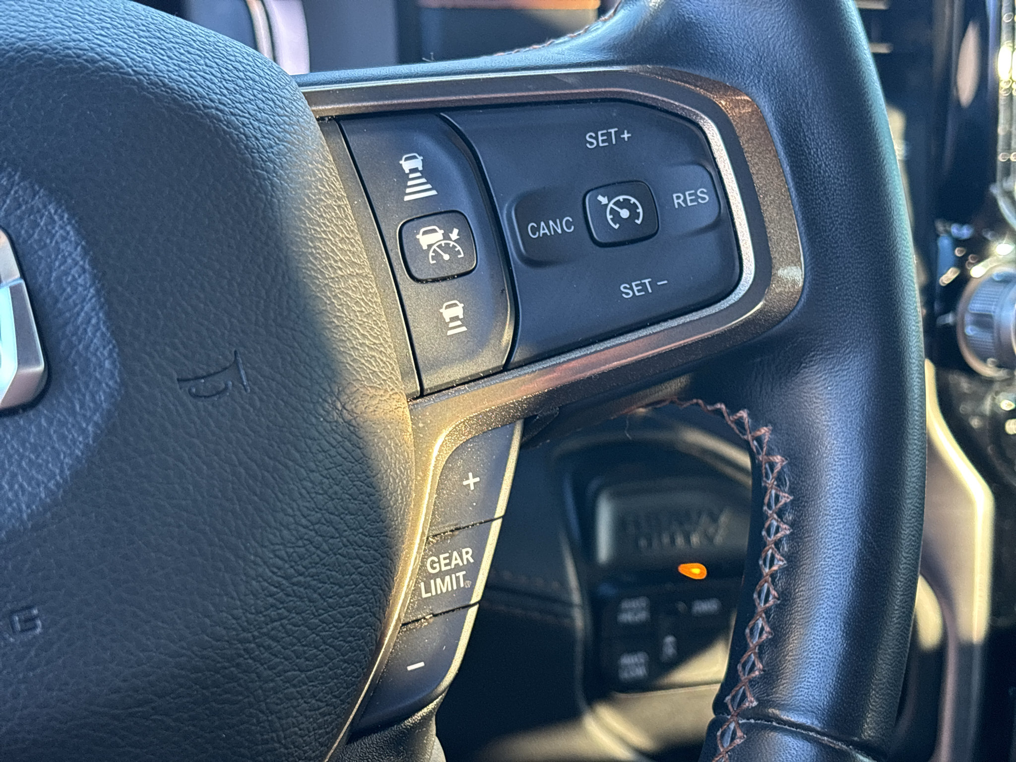 Used 2024 RAM 3500 Limited w/ Safety Group AWD/4WD image 16