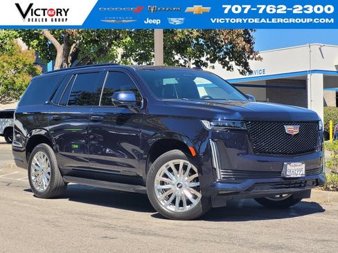 Used 2022 Cadillac Escalade Sport Platinum AWD/4WD image 1