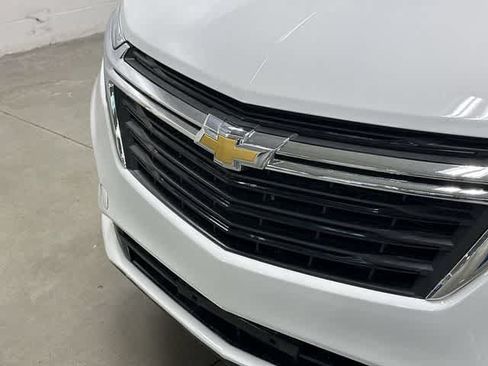 Used 2023 Chevrolet Equinox LT FWD image 29