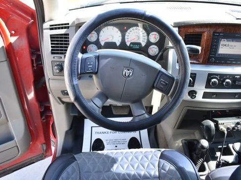 Used 2006 Dodge Ram 2500 Truck SLT AWD/4WD image 18