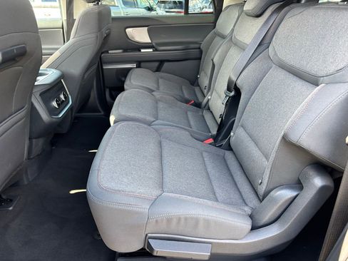 Used 2025 Ford Expedition Max Active RWD image 21